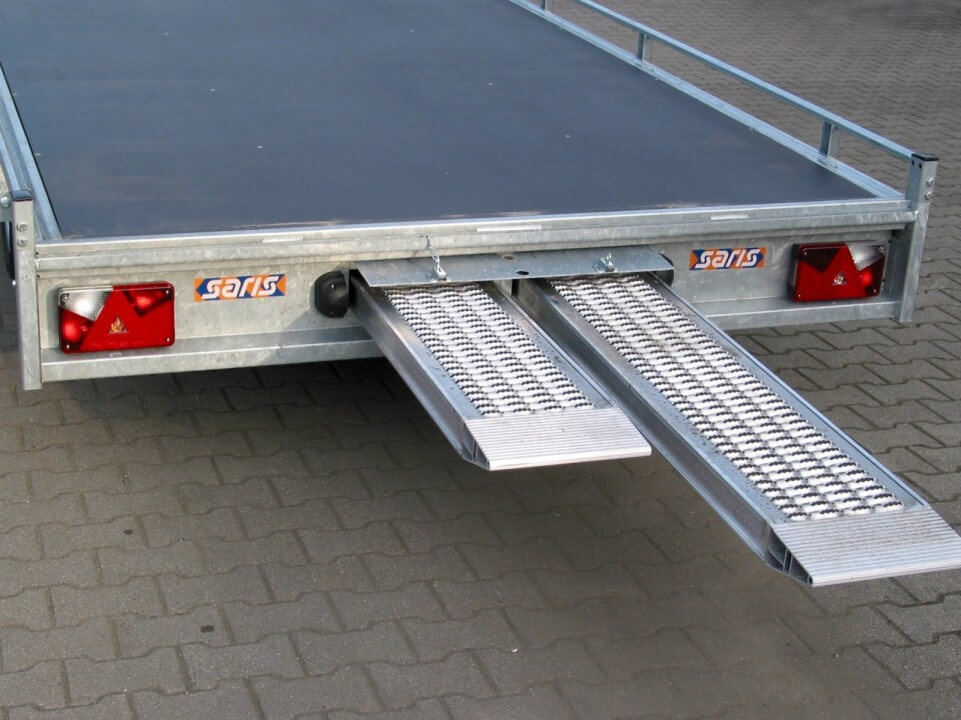 Auto Anhänger Typ AT Autotransporter 2700 kg MietHänger Anhänger mieten Berlin